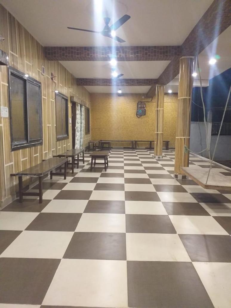 Radhe Krishna Villa Dhanwār Esterno foto